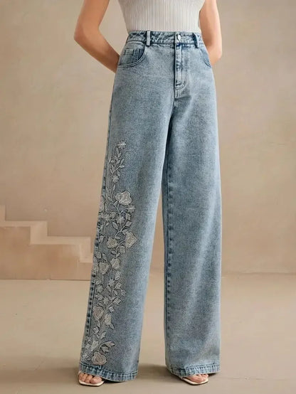 Classic Stretch Denim Straight Leg Jeans with Embroidered Accents