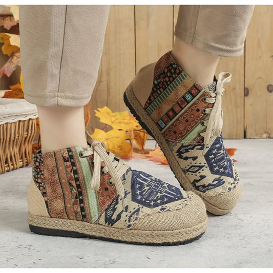 High-Top Embroidered Handmade Linen Lace-Up Shoes