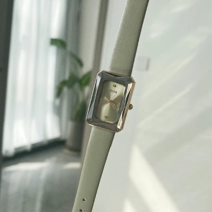 Premium Vintage Style Quartz Watch